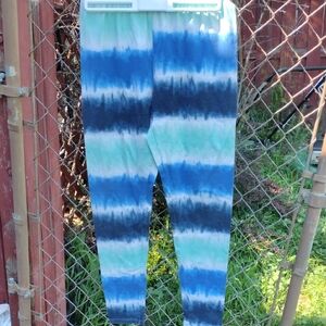 No Boundaries Tie-Dye Leggings - Blue Shades, And White